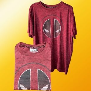 Marvel - Deadpool Activewear T-Shirt - SZ XL - Red/Black